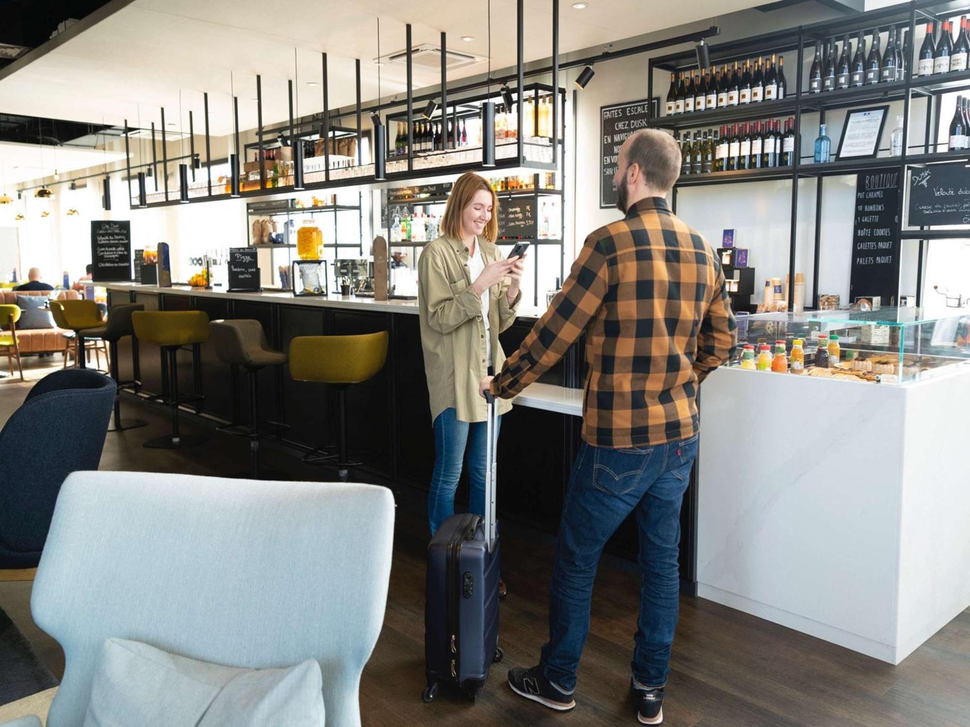 Ibis Budget Saint Nazaire Centre Gare Exterior photo