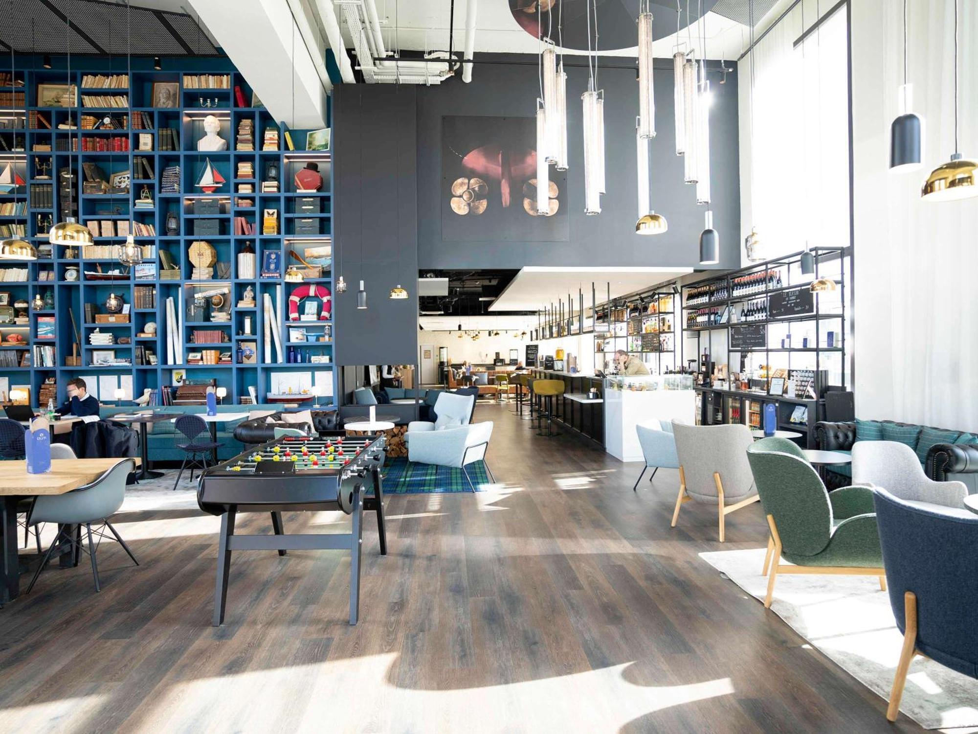 Ibis Budget Saint Nazaire Centre Gare Exterior photo